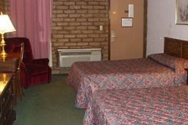 CARTHAGE INN (Carthage)